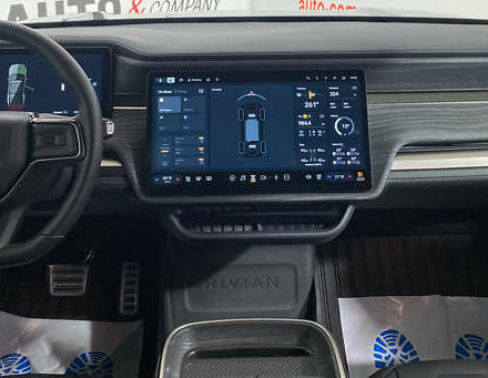 Зелений Rivian R1S, об'ємом двигуна 0 л та пробігом 26 тис. км за 49950 $, фото 12 на Automoto.ua