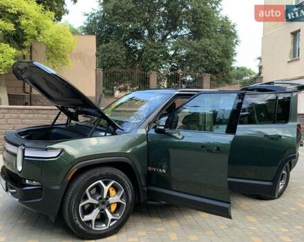Зеленый Rivian R1S, объемом двигателя 0 л и пробегом 17 тыс. км за 50000 $, фото 16 на Automoto.ua