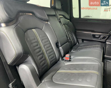 Зелений Rivian R1S, об'ємом двигуна 0 л та пробігом 26 тис. км за 49950 $, фото 10 на Automoto.ua