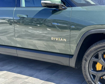 Зеленый Rivian R1S, объемом двигателя 0 л и пробегом 5 тыс. км за 49999 $, фото 1 на Automoto.ua