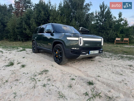 Rivian R1S 2023 в Киеве на Automoto.ua Зеленый Rivian R1S, объемом двигателя 0 л и пробегом 5 тыс. км за 49999 $, фото 1 на Automoto.ua