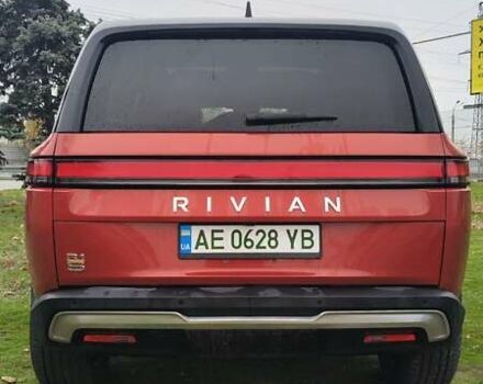 Оранжевый Rivian R1S, объемом двигателя 0 л и пробегом 79 тыс. км за 48000 $, фото 1 на Automoto.ua