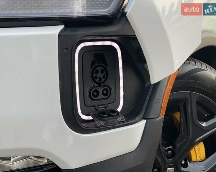 Білий Rivian R1T, об'ємом двигуна 0 л та пробігом 10 тис. км за 49500 $, фото 4 на Automoto.ua