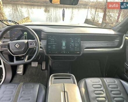 Белый Rivian R1T, объемом двигателя 0 л и пробегом 27 тыс. км за 55000 $, фото 10 на Automoto.ua
