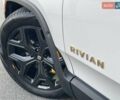 Білий Rivian R1T, об'ємом двигуна 0 л та пробігом 10 тис. км за 49500 $, фото 20 на Automoto.ua