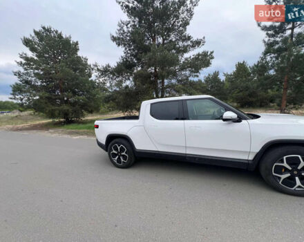 Білий Rivian R1T, об'ємом двигуна 0 л та пробігом 43 тис. км за 49500 $, фото 1 на Automoto.ua