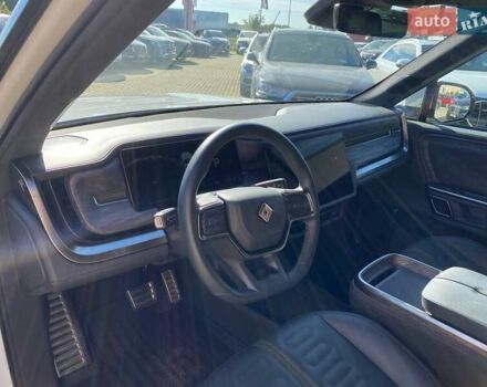 Белый Rivian R1T, объемом двигателя 0 л и пробегом 40 тыс. км за 43900 $, фото 10 на Automoto.ua