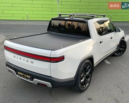 Білий Rivian R1T, об'ємом двигуна 0 л та пробігом 10 тис. км за 49500 $, фото 8 на Automoto.ua