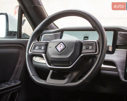 Белый Rivian R1T, объемом двигателя 0 л и пробегом 10 тыс. км за 49900 $, фото 18 на Automoto.ua