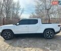 Белый Rivian R1T, объемом двигателя 0 л и пробегом 27 тыс. км за 55000 $, фото 17 на Automoto.ua