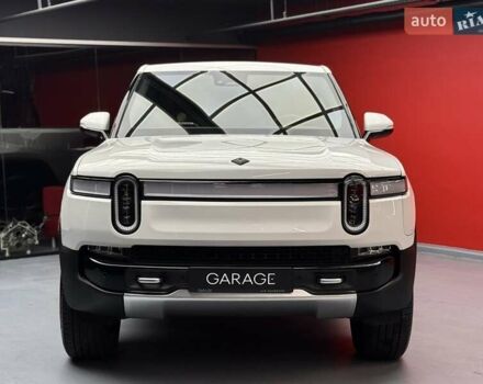 Белый Rivian R1T, объемом двигателя 0 л и пробегом 12 тыс. км за 46500 $, фото 2 на Automoto.ua