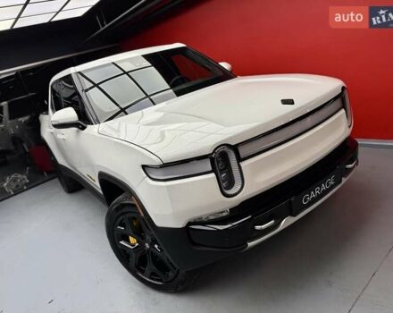 Белый Rivian R1T, объемом двигателя 0 л и пробегом 12 тыс. км за 46500 $, фото 15 на Automoto.ua