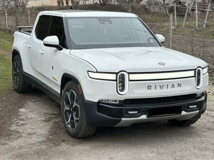 Rivian R1T 2022 в Днепре (Днепропетровске) на Automoto.ua Белый Rivian R1T, объемом двигателя 0 л и пробегом 20 тыс. км за 55000 $, фото 1 на Automoto.ua