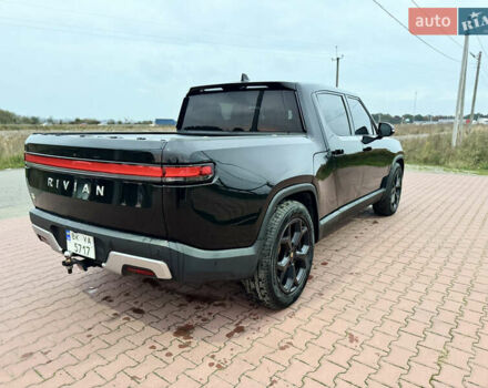 Черный Rivian R1T, объемом двигателя 0 л и пробегом 66 тыс. км за 43900 $, фото 10 на Automoto.ua