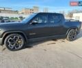 Черный Rivian R1T, объемом двигателя 0 л и пробегом 25 тыс. км за 64700 $, фото 1 на Automoto.ua
