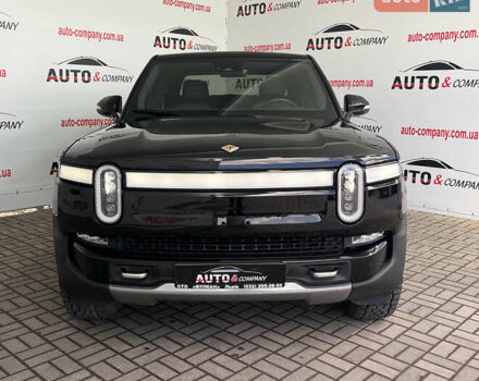 Черный Rivian R1T, объемом двигателя 0 л и пробегом 47 тыс. км за 49950 $, фото 1 на Automoto.ua