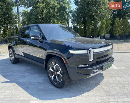 Rivian R1T 2022 в Киеве на Automoto.ua Черный Rivian R1T, объемом двигателя 0 л и пробегом 6 тыс. км за 62900 $, фото 1 на Automoto.ua