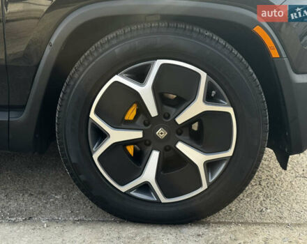 Черный Rivian R1T, объемом двигателя 0 л и пробегом 6 тыс. км за 63000 $, фото 10 на Automoto.ua