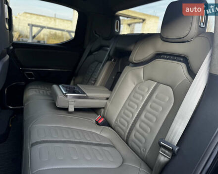 Черный Rivian R1T, объемом двигателя 0 л и пробегом 6 тыс. км за 63000 $, фото 39 на Automoto.ua