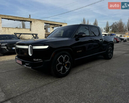 Черный Rivian R1T, объемом двигателя 0 л и пробегом 6 тыс. км за 63000 $, фото 2 на Automoto.ua