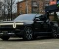 Черный Rivian R1T, объемом двигателя 0 л и пробегом 4 тыс. км за 65999 $, фото 2 на Automoto.ua