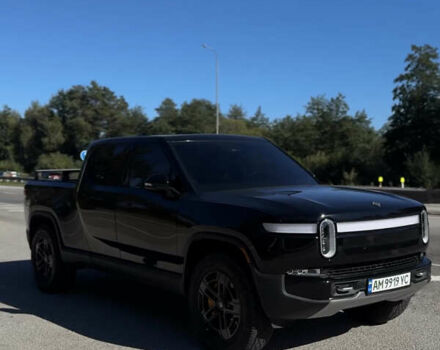 Черный Rivian R1T, объемом двигателя 0 л и пробегом 7 тыс. км за 62500 $, фото 3 на Automoto.ua
