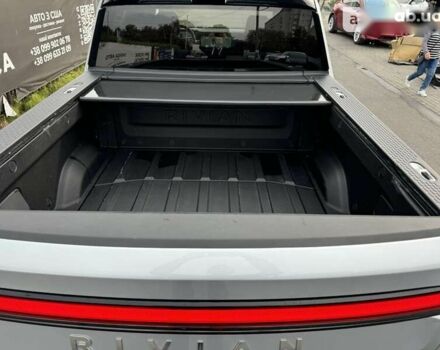 Rivian R1T, объемом двигателя 4.25 л и пробегом 22 тыс. км за 51000 $, фото 4 на Automoto.ua