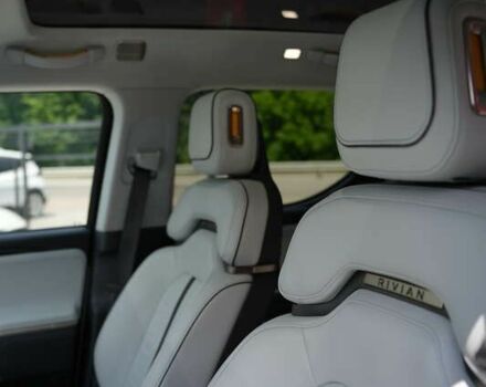 Rivian R1T, об'ємом двигуна 0 л та пробігом 33 тис. км за 52000 $, фото 19 на Automoto.ua
