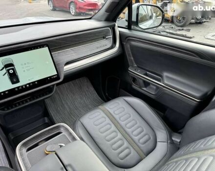 Rivian R1T, объемом двигателя 0 л и пробегом 22 тыс. км за 49000 $, фото 15 на Automoto.ua