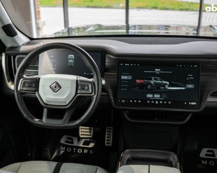 Серый Rivian R1T, объемом двигателя 0 л и пробегом 1 тыс. км за 44900 $, фото 8 на Automoto.ua