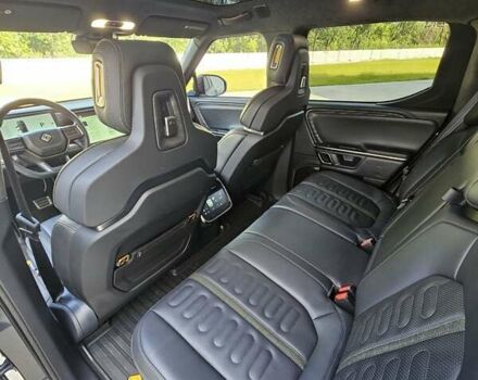 Серый Rivian R1T, объемом двигателя 0 л и пробегом 70 тыс. км за 43900 $, фото 18 на Automoto.ua