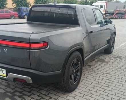 Серый Rivian R1T, объемом двигателя 0 л и пробегом 50 тыс. км за 45000 $, фото 6 на Automoto.ua