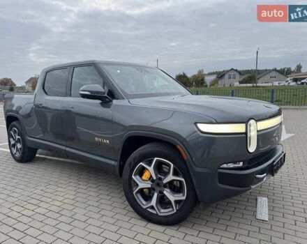 Сірий Rivian R1T, об'ємом двигуна 0 л та пробігом 68 тис. км за 37300 $, фото 1 на Automoto.ua