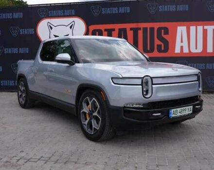 Серый Rivian R1T, объемом двигателя 0 л и пробегом 43 тыс. км за 47500 $, фото 2 на Automoto.ua
