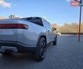 Сірий Rivian R1T, об'ємом двигуна 0 л та пробігом 59 тис. км за 52499 $, фото 11 на Automoto.ua