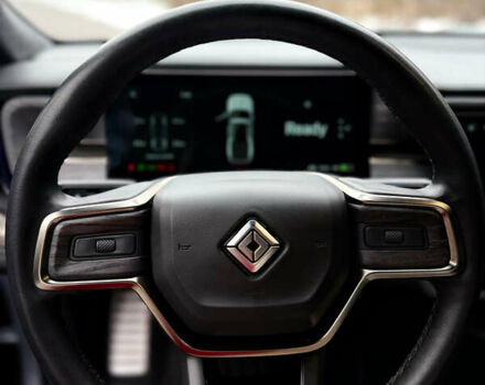 Сірий Rivian R1T, об'ємом двигуна 0 л та пробігом 63 тис. км за 43500 $, фото 10 на Automoto.ua