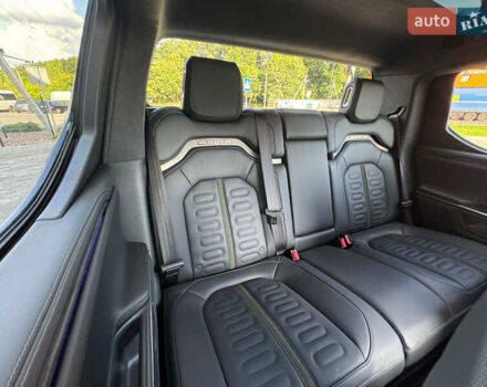 Сірий Rivian R1T, об'ємом двигуна 0 л та пробігом 40 тис. км за 64000 $, фото 15 на Automoto.ua
