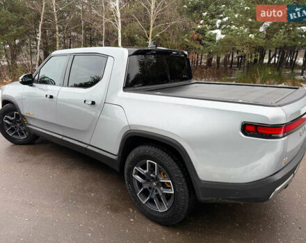 Сірий Rivian R1T, об'ємом двигуна 0 л та пробігом 63 тис. км за 43500 $, фото 40 на Automoto.ua