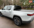 Сірий Rivian R1T, об'ємом двигуна 0 л та пробігом 63 тис. км за 43500 $, фото 40 на Automoto.ua
