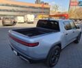 Сірий Rivian R1T, об'ємом двигуна 0 л та пробігом 59 тис. км за 52499 $, фото 7 на Automoto.ua