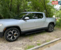 Сірий Rivian R1T, об'ємом двигуна 0 л та пробігом 15 тис. км за 53700 $, фото 9 на Automoto.ua