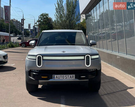 Серый Rivian R1T, объемом двигателя 0 л и пробегом 20 тыс. км за 57699 $, фото 3 на Automoto.ua