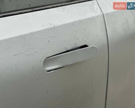 Сірий Rivian R1T, об'ємом двигуна 0 л та пробігом 43 тис. км за 41000 $, фото 35 на Automoto.ua