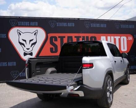 Серый Rivian R1T, объемом двигателя 0 л и пробегом 43 тыс. км за 47500 $, фото 10 на Automoto.ua