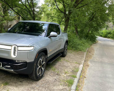 Сірий Rivian R1T, об'ємом двигуна 0 л та пробігом 15 тис. км за 53700 $, фото 35 на Automoto.ua