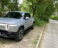Сірий Rivian R1T, об'ємом двигуна 0 л та пробігом 15 тис. км за 53700 $, фото 35 на Automoto.ua