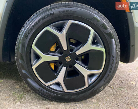 Сірий Rivian R1T, об'ємом двигуна 0 л та пробігом 15 тис. км за 53700 $, фото 17 на Automoto.ua