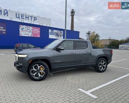 Сірий Rivian R1T, об'ємом двигуна 0 л та пробігом 68 тис. км за 37300 $, фото 9 на Automoto.ua