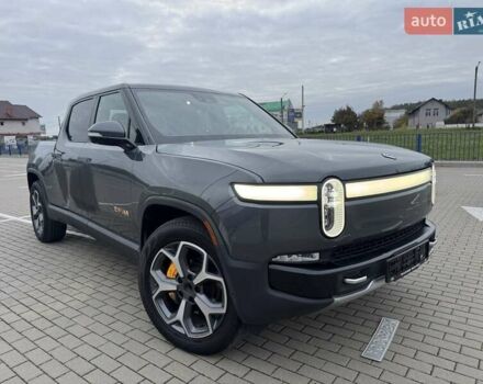Сірий Rivian R1T, об'ємом двигуна 0 л та пробігом 68 тис. км за 37300 $, фото 3 на Automoto.ua