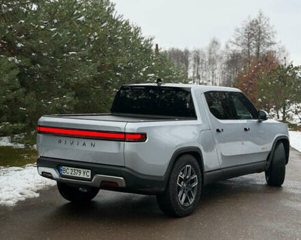 Сірий Rivian R1T, об'ємом двигуна 0 л та пробігом 63 тис. км за 43500 $, фото 16 на Automoto.ua